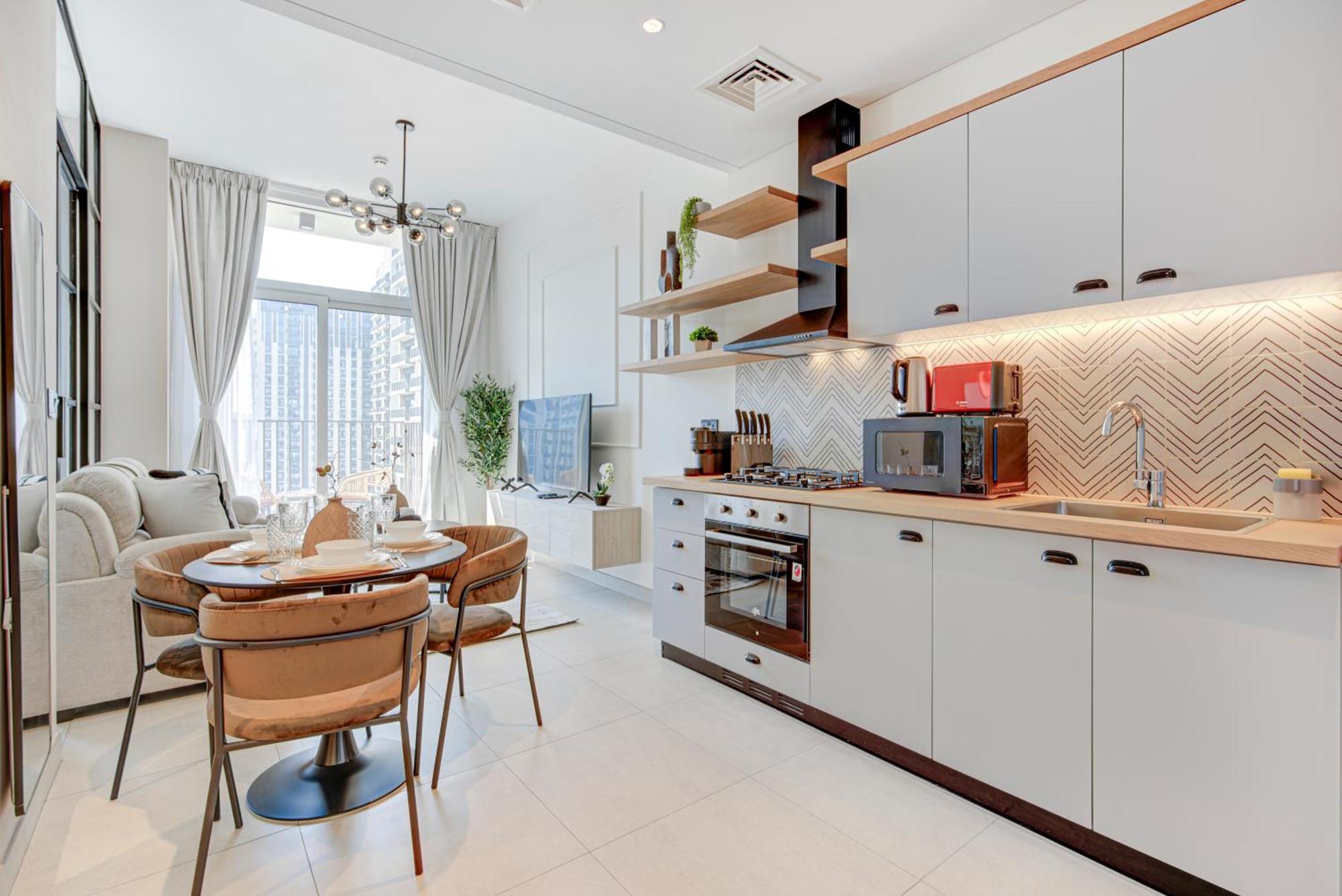Trophy - Contemporary Living At Hills Socio Tower Apartment Dubai