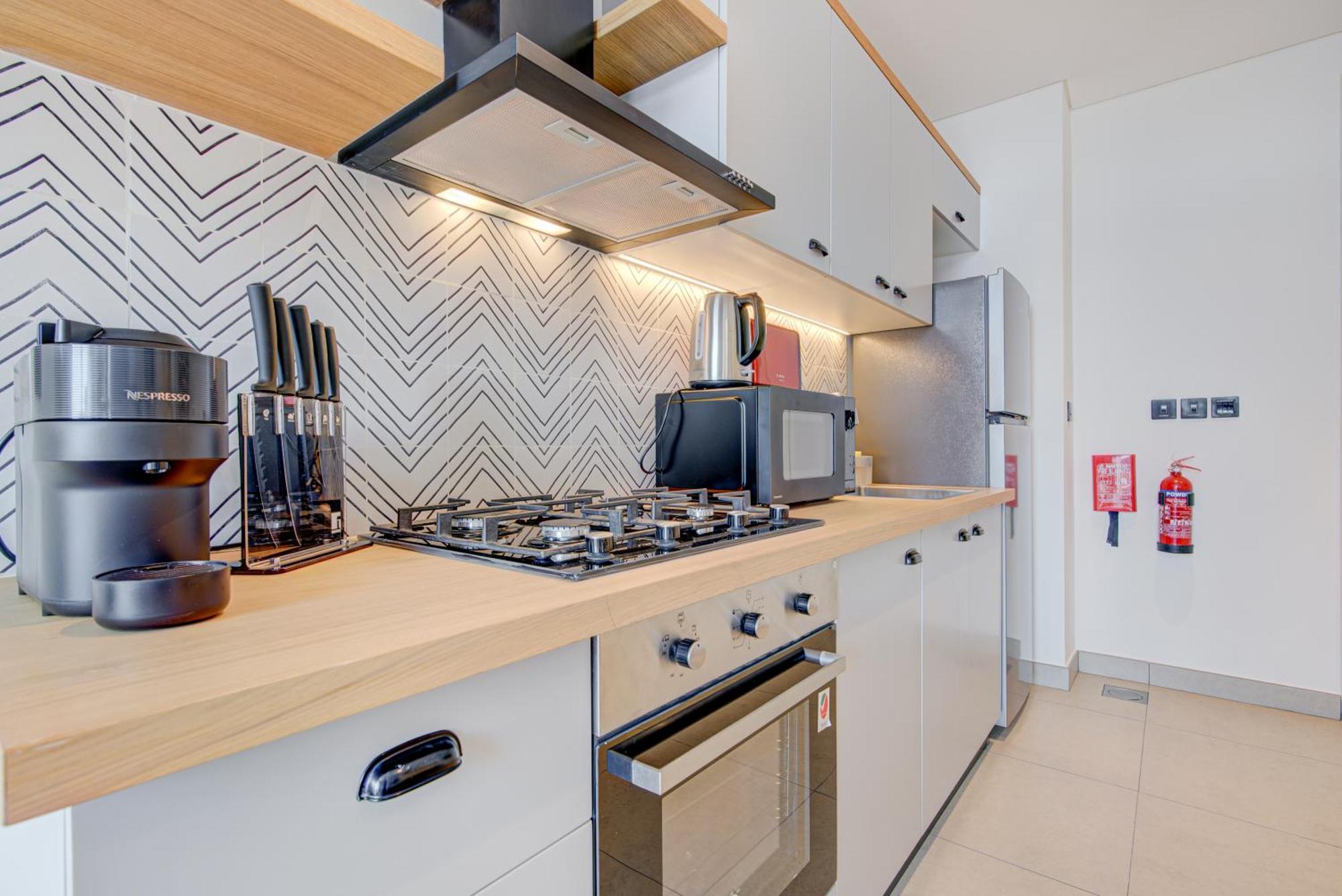 Trophy - Contemporary Living At Hills Socio Tower Apartment Dubai