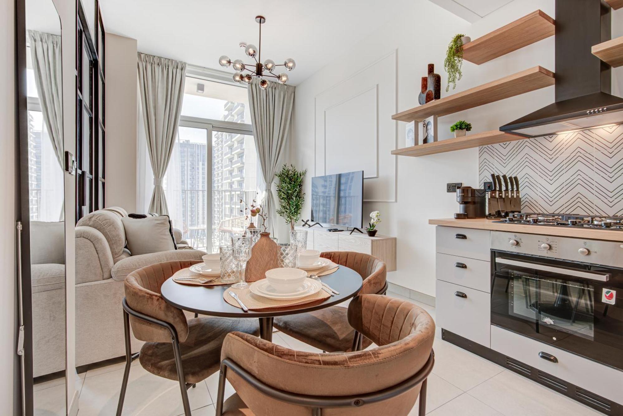 Trophy - Contemporary Living At Hills Socio Tower Apartment *